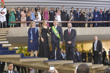Bolsonaro retira da Funai a demarcao de terras indgenas
