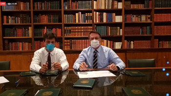 Bolsonaro n�o contraiu coronav�rus, afirma presidente ap�s exame